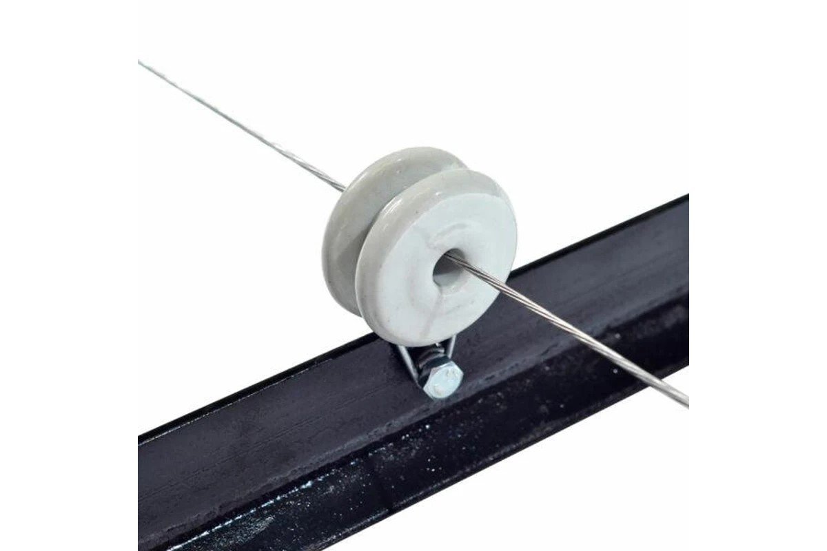 Bobbin Reel Insulator porcelain off white - Front View
